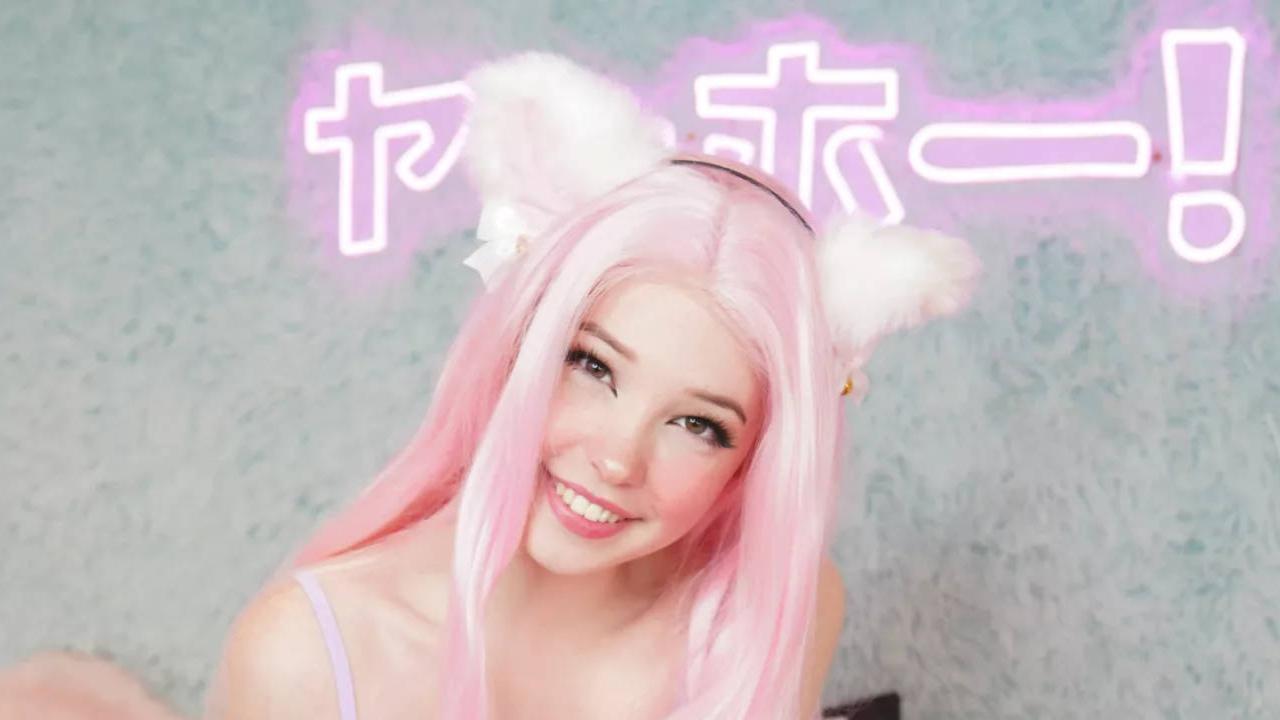 Discovery splash banner for 💖• Belle Delphine Community Discord server